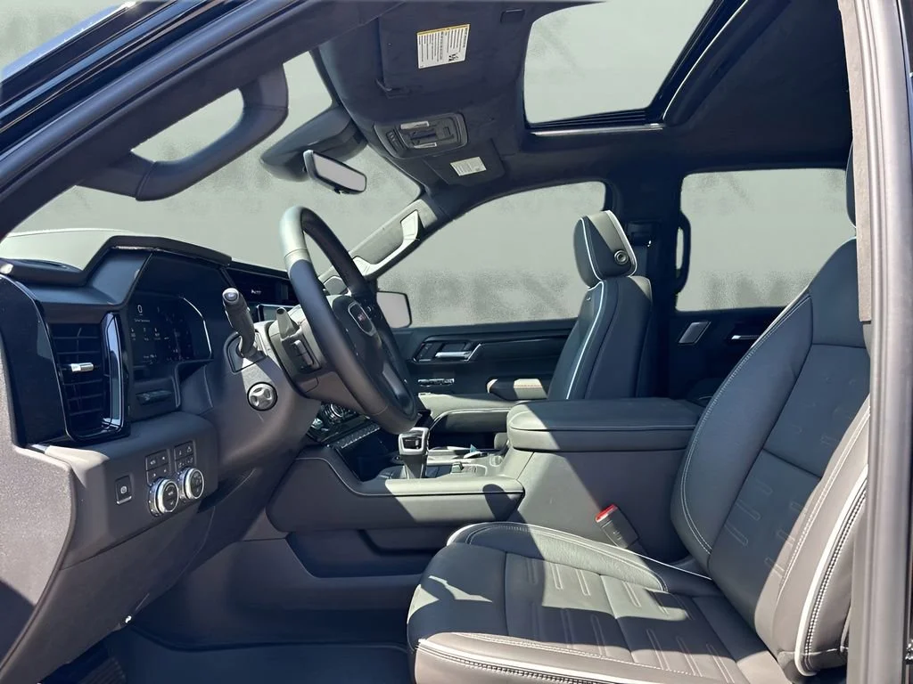 Used 2026 Onyx Black GMC AT4X image 18