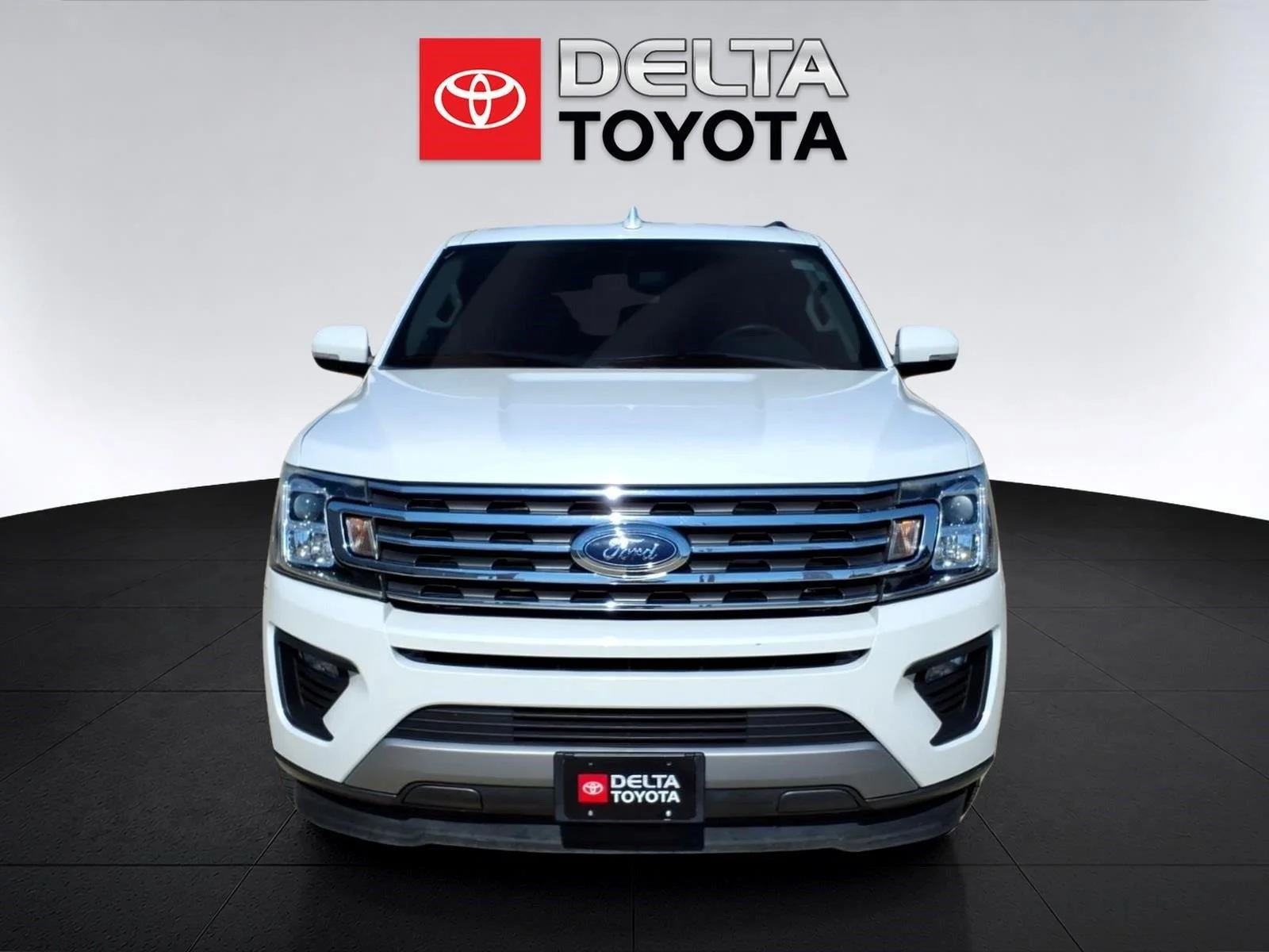 Used 2020 Star White Metallic Tri-Coat Ford XLT image 8