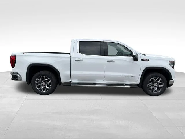 2026 GMC Sierra 1500 SLT - Photo 8