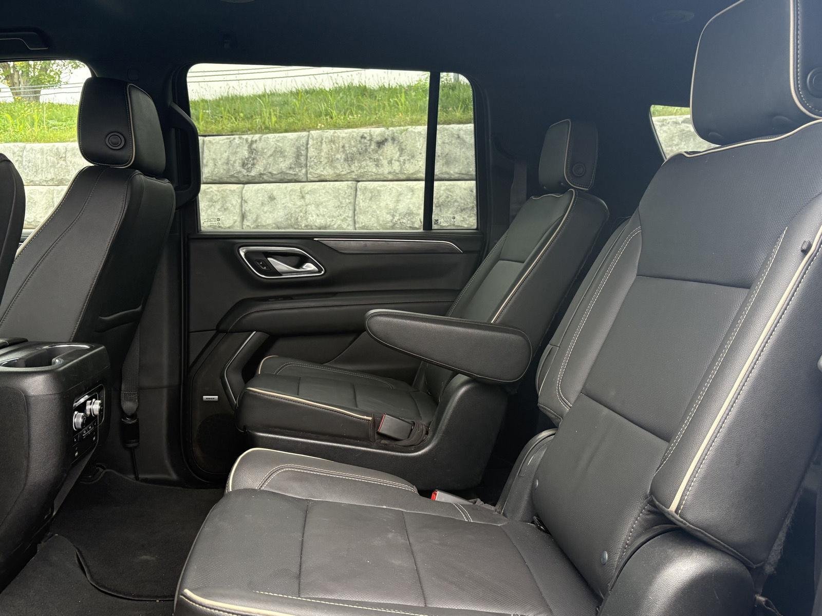 Used 2022 Summit White GMC SLT image 15