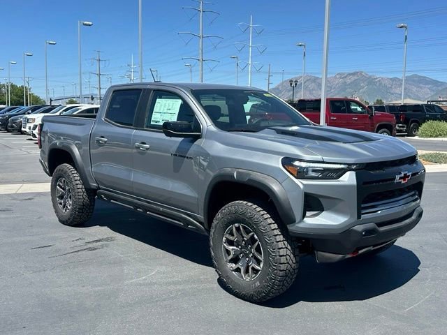 2026 Chevrolet Colorado ZR2 - Photo 8