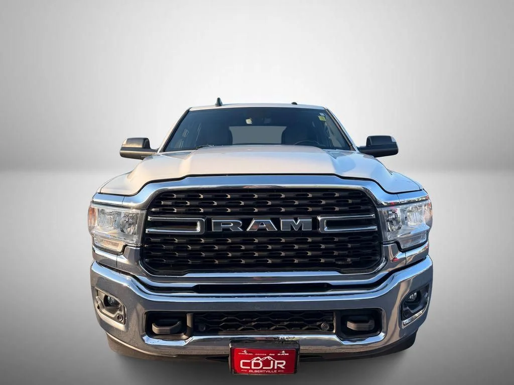 Used 2022 White Ram Big Horn image 7