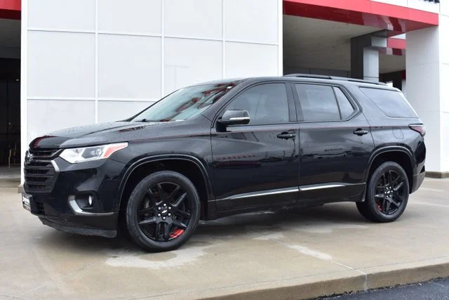 Used 2018 Black Chevrolet Premier image 2
