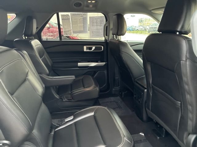Used 2024 White Ford XLT image 19