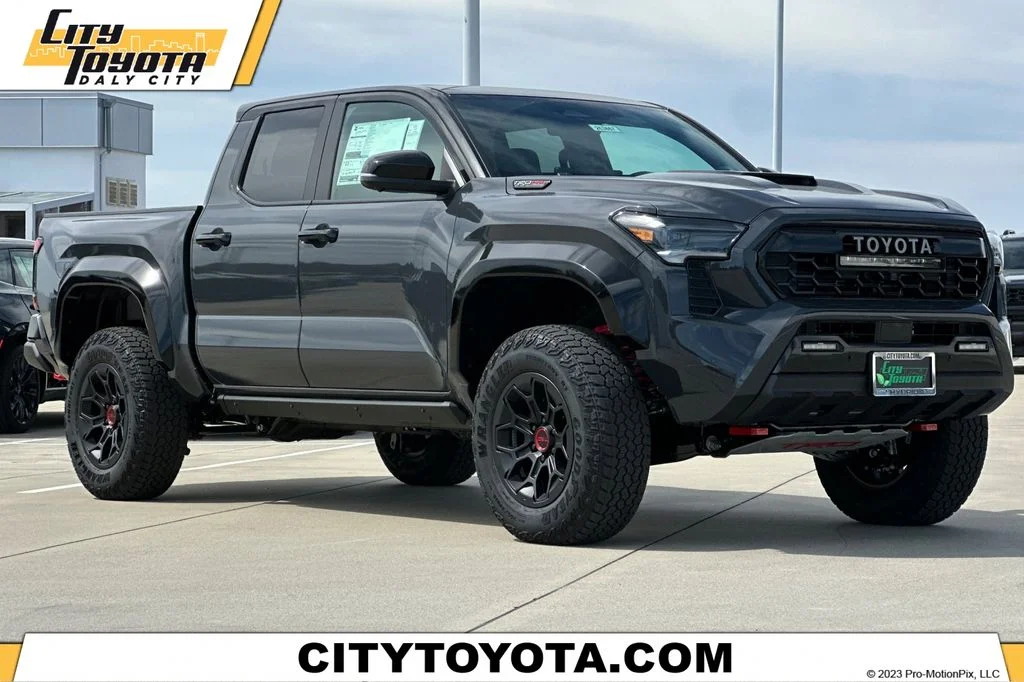 2026 Toyota Tacoma i-FORCE MAX Tacoma TRD Pro