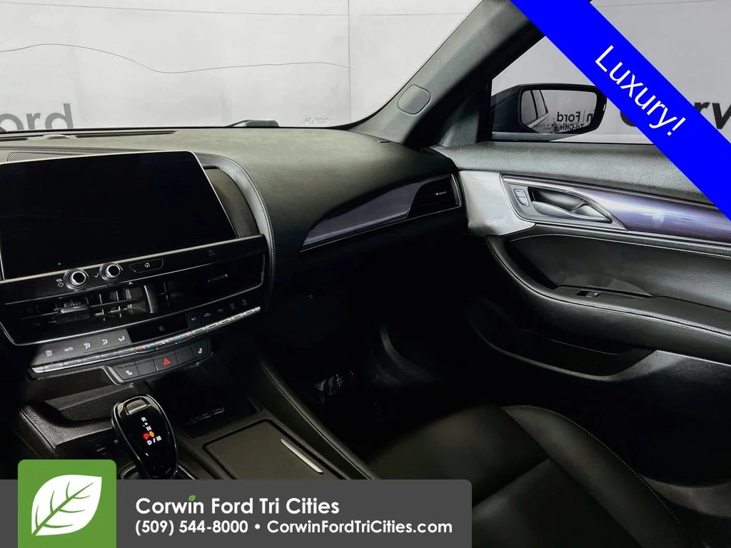 Used 2020 Gray Cadillac Luxury image 28