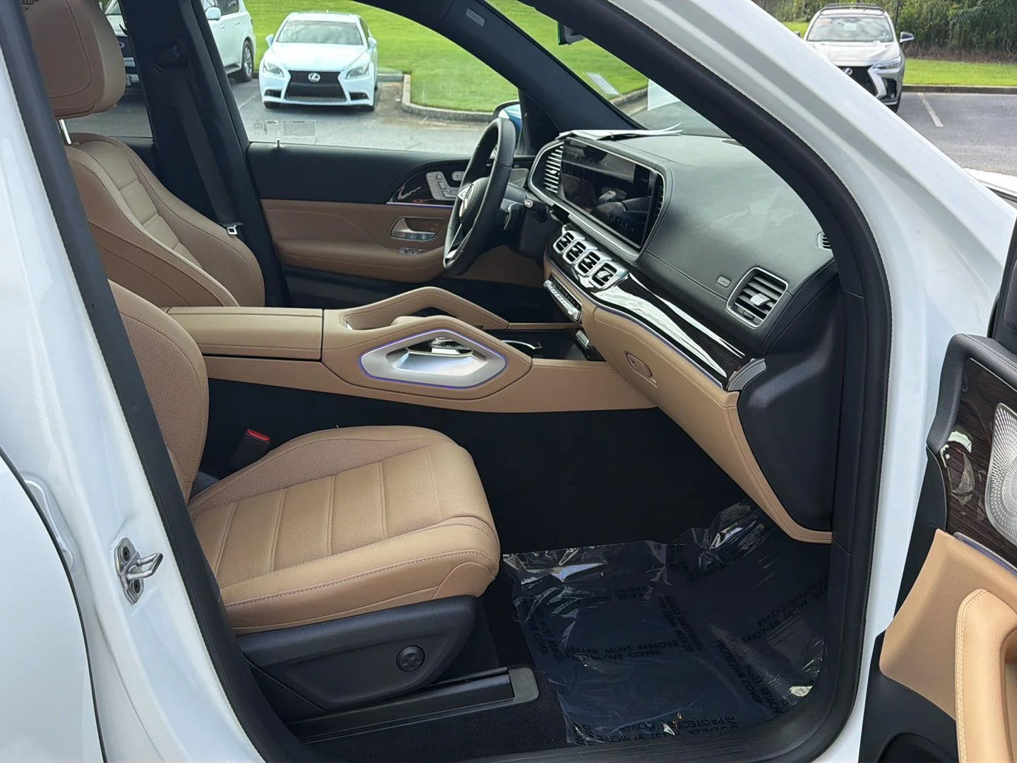 Used 2026 Polar White Mercedes-Benz GLE 450 image 13