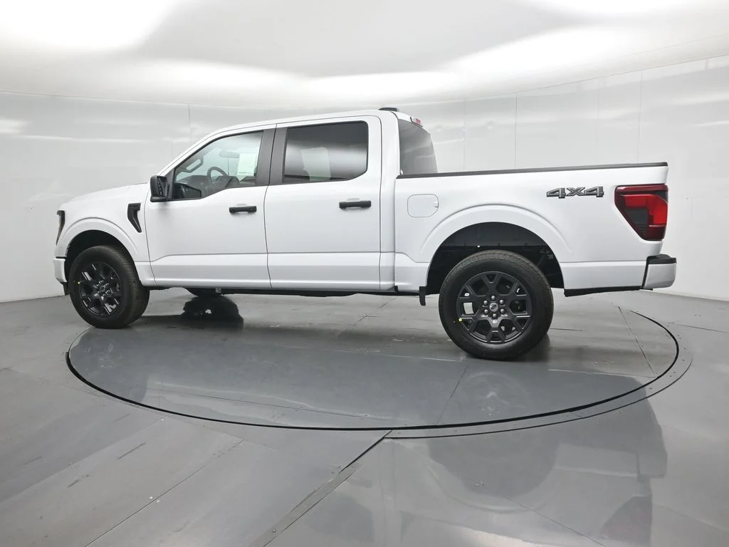 New 2026 Oxford White Ford STX image 5