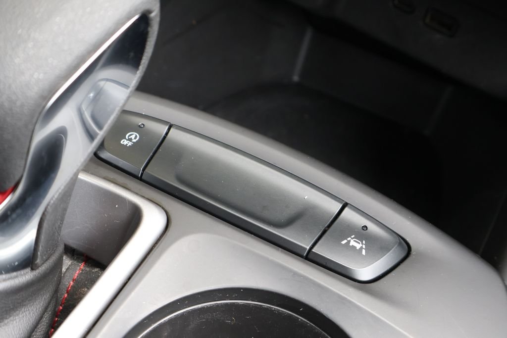 Used 2024 Green Chevrolet 1RS image 22