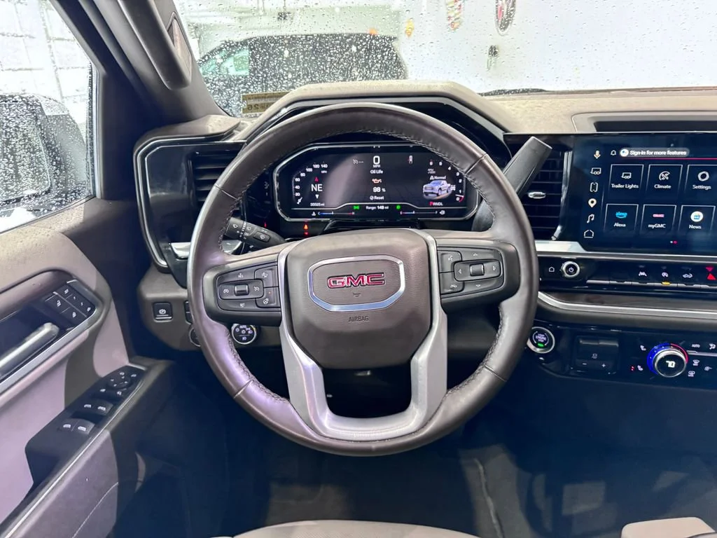 Certified Used 2025 Summit White GMC SLT image 15