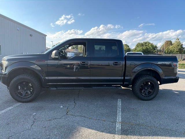 Used 2020 Black Ford XLT image 5