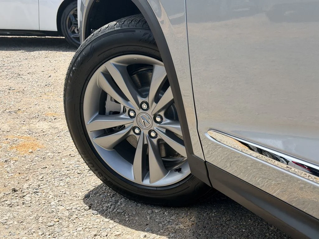New 2026 Silver Acura Base image 10