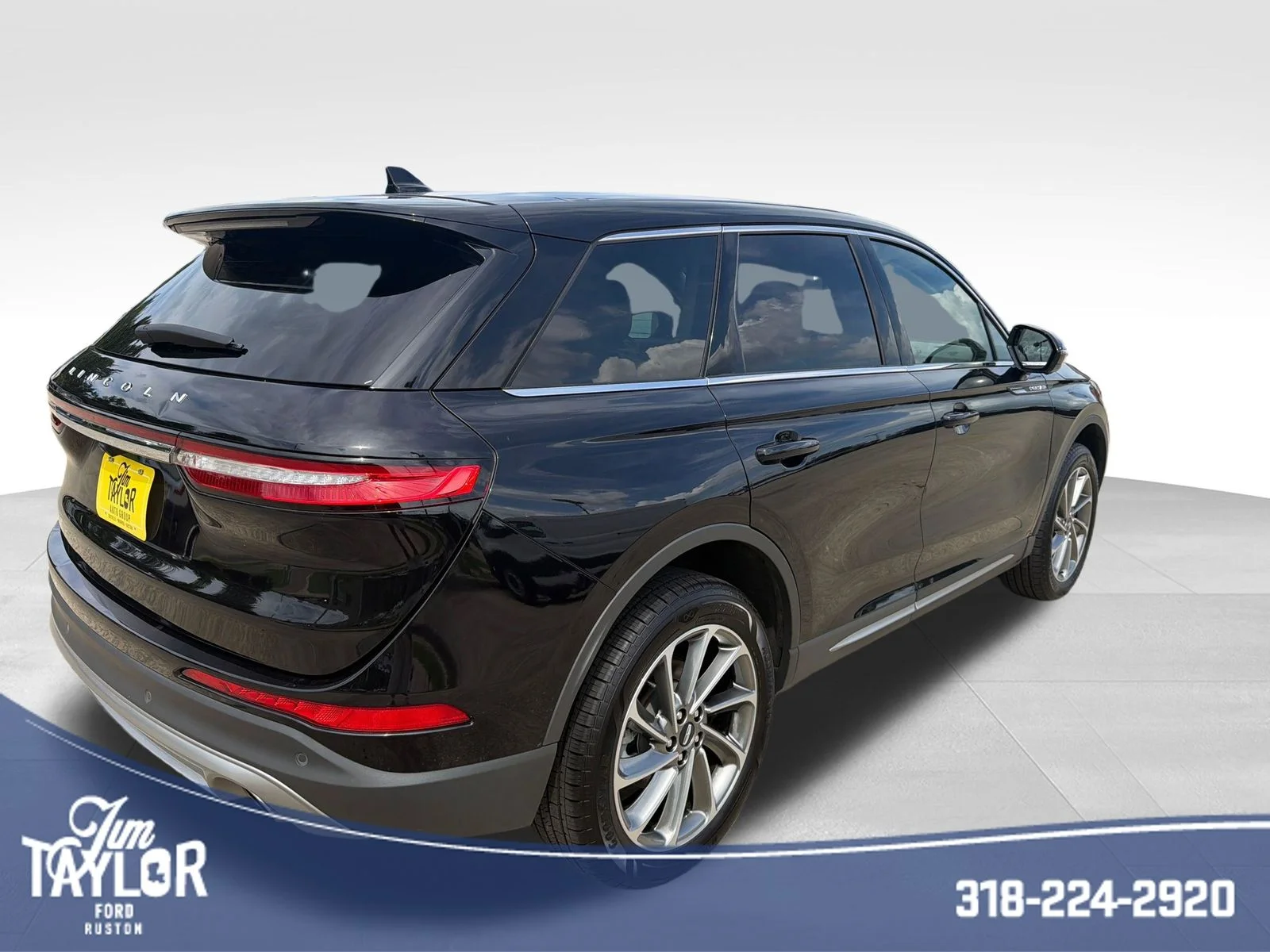 Used 2023 Black Lincoln Standard image 3