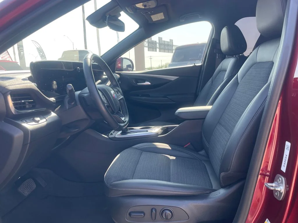 Used 2024 Red Buick Preferred image 23