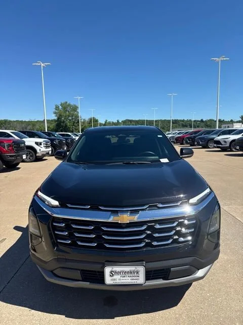 2025 Chevrolet Equinox LT - Photo 8