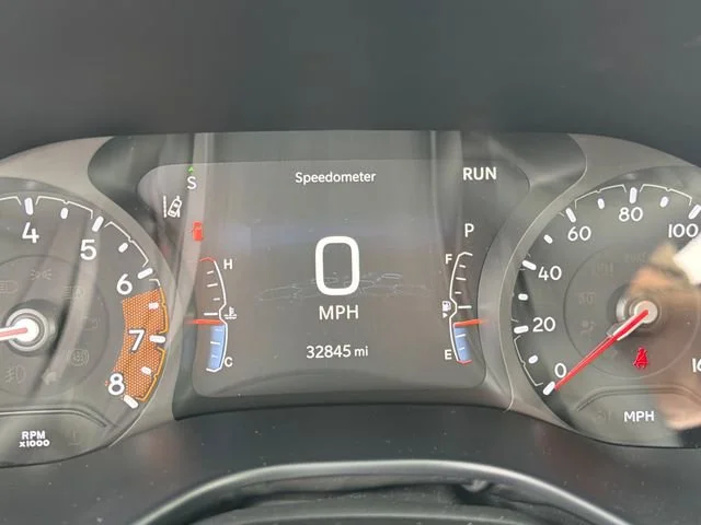 Used 2025 Black Jeep  image 22
