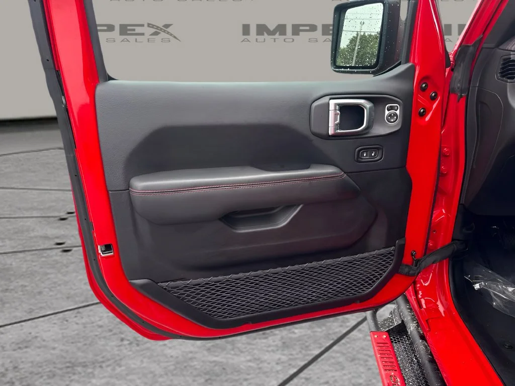 Used 2019 Red Jeep Unlimited Rubicon image 23