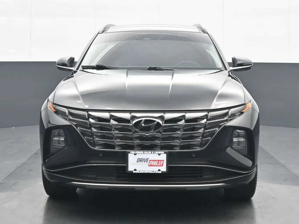 Used 2024 Black Hyundai Limited image 1