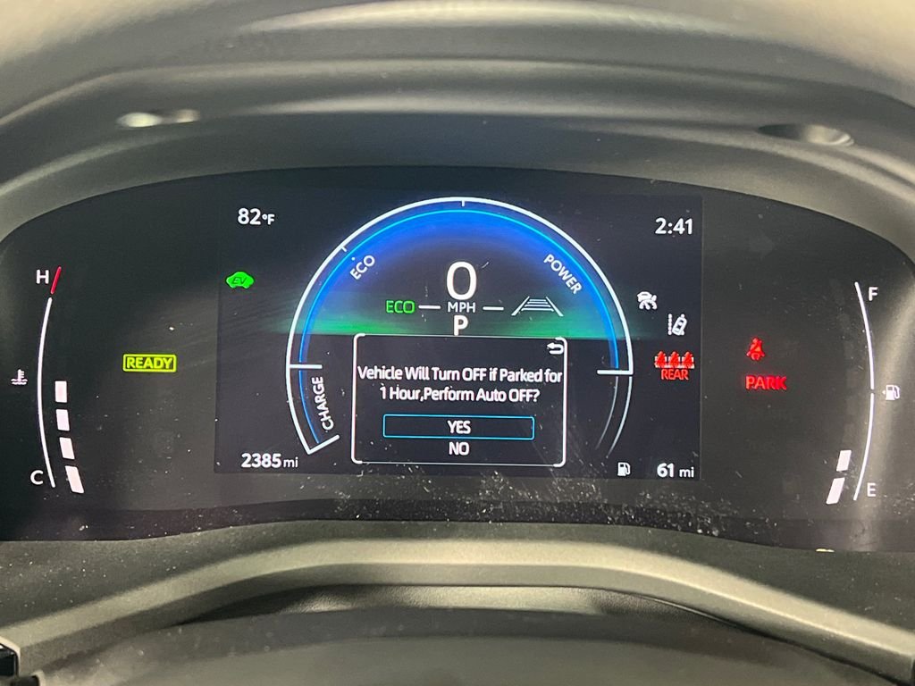 2025 Toyota Camry LE - Photo 26