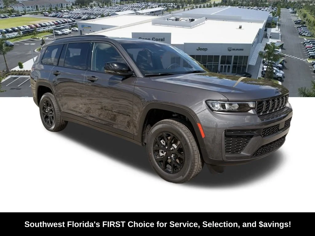 New 2026 Baltic Gray Metallic Clear-Coat Exterior Paint Jeep Laredo Altitude image 2