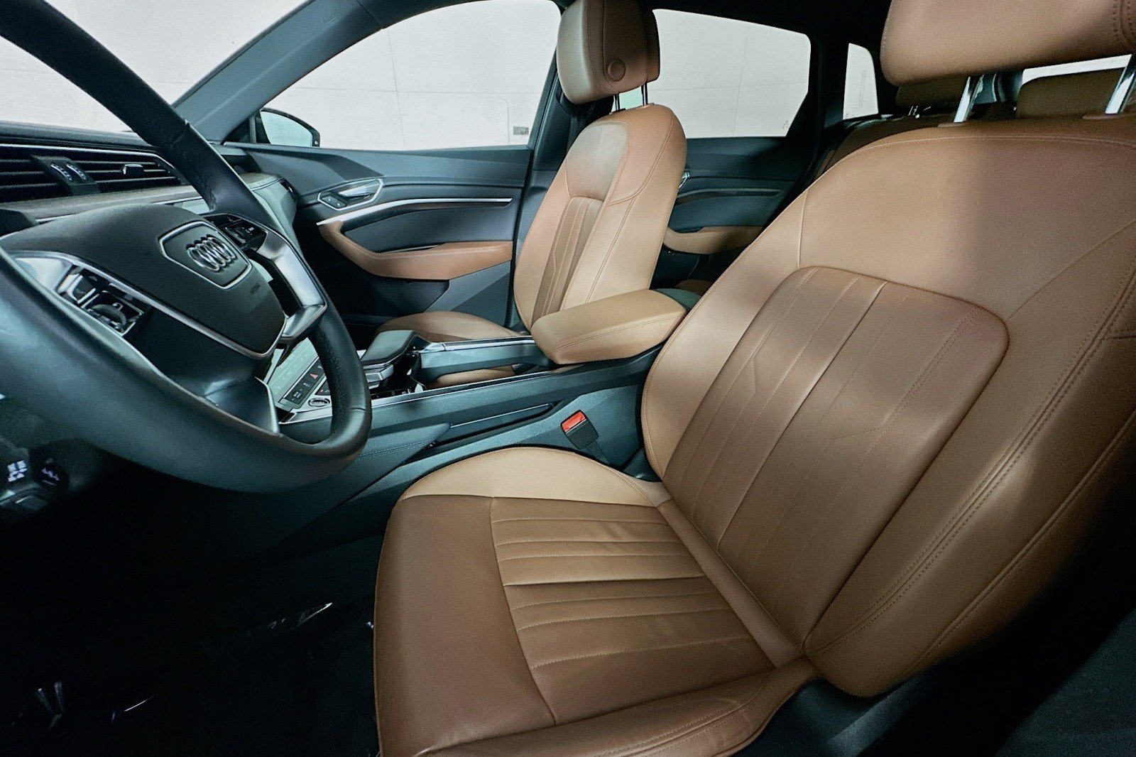 Used 2022 Brilliant Black Audi Premium image 17