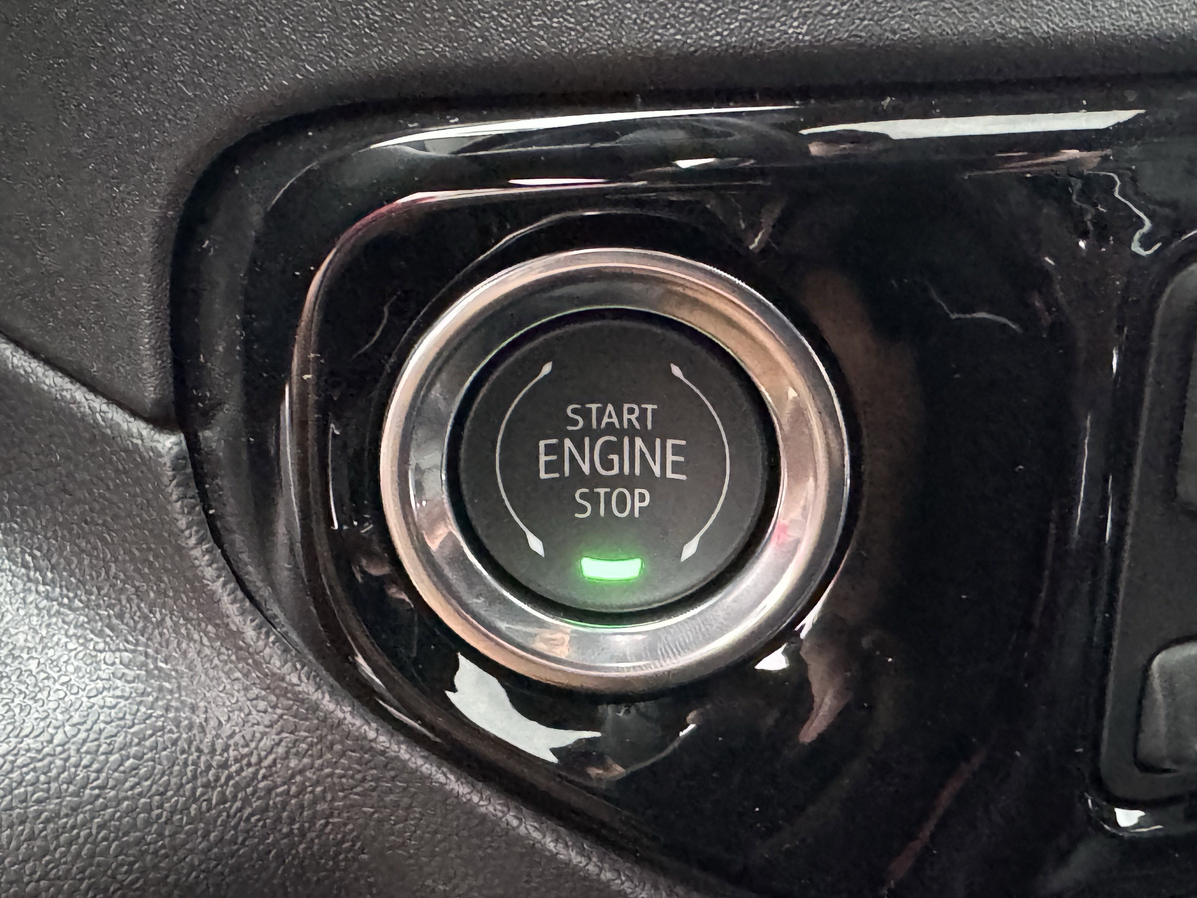 2026 GMC Sierra 1500 SLT - Photo 19