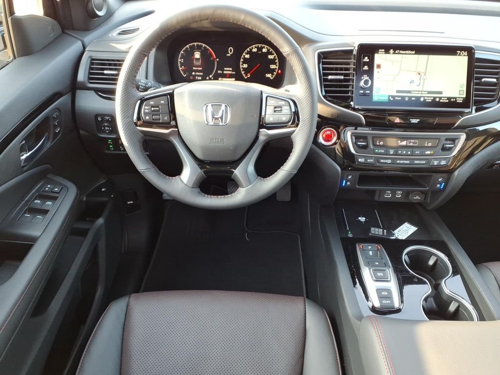 New 2026 Sonic Gray Pearl Honda Black Edition image 3