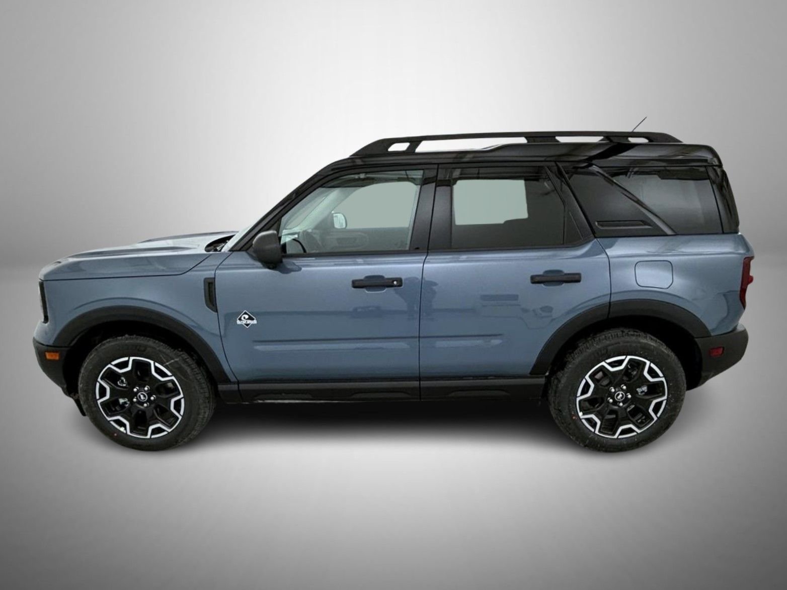 New 2026 Azure Gray Metallic Tri-Coat Ford Outer Banks image 8