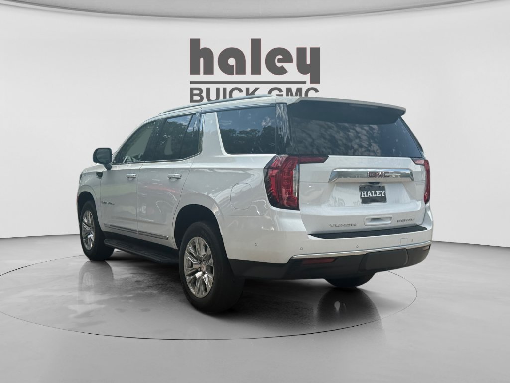 Used 2024 White GMC Denali image 3