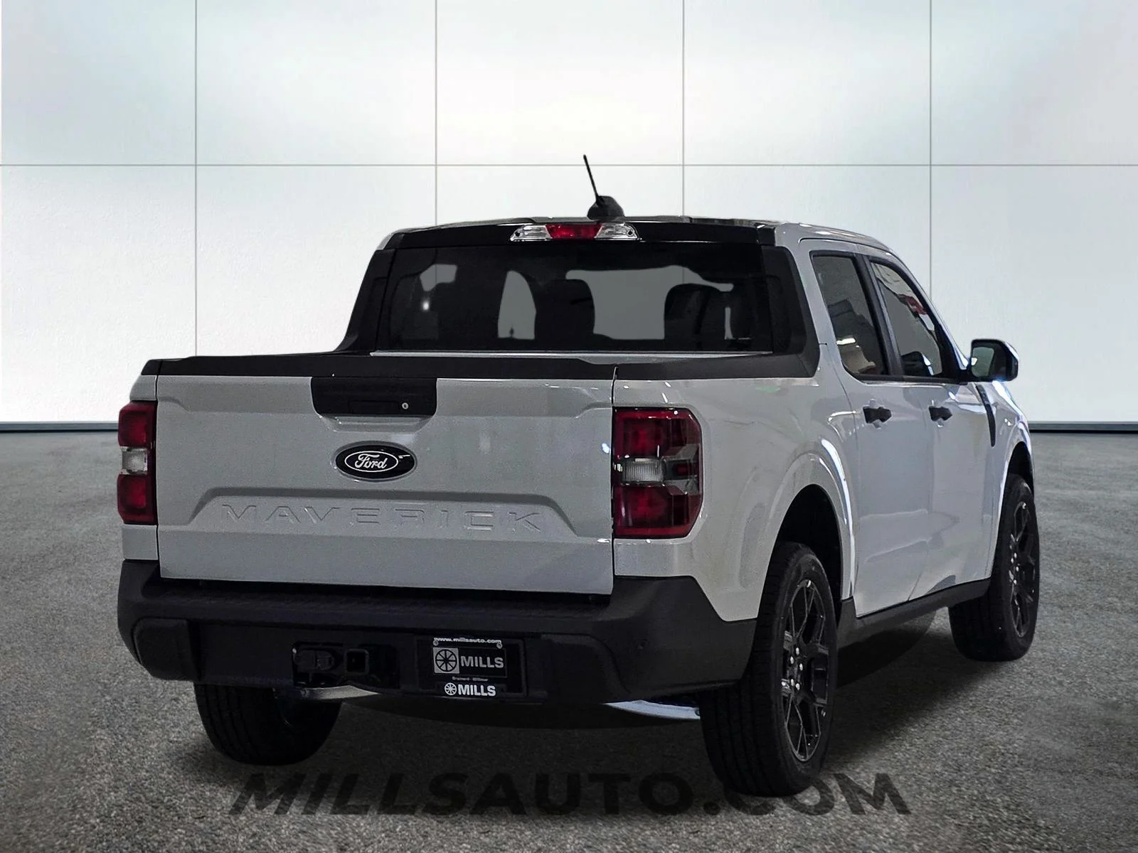 New 2026 White Ford XLT image 7