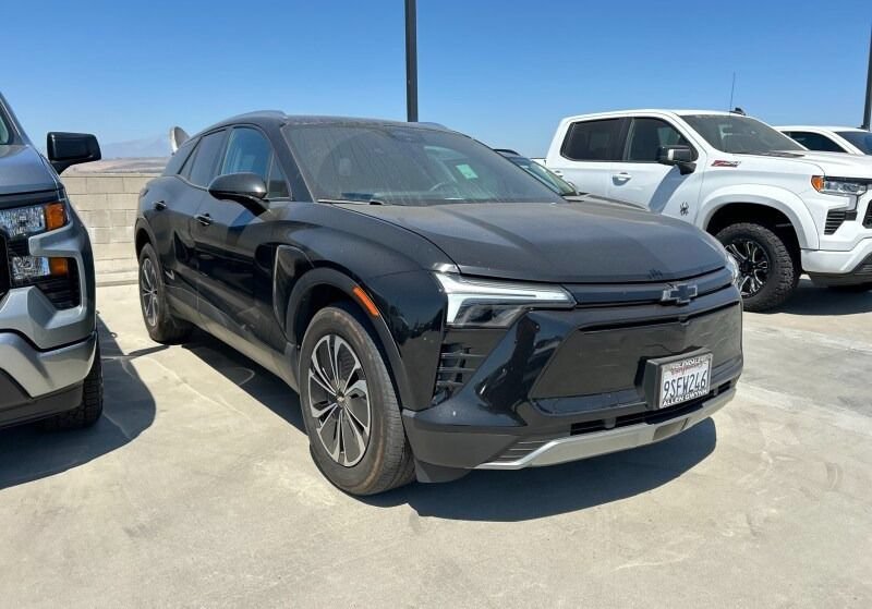 Used 2025 Chevrolet Blazer EV LT with VIN 3GNKDBRM1SS180364 for sale in Henderson, NV