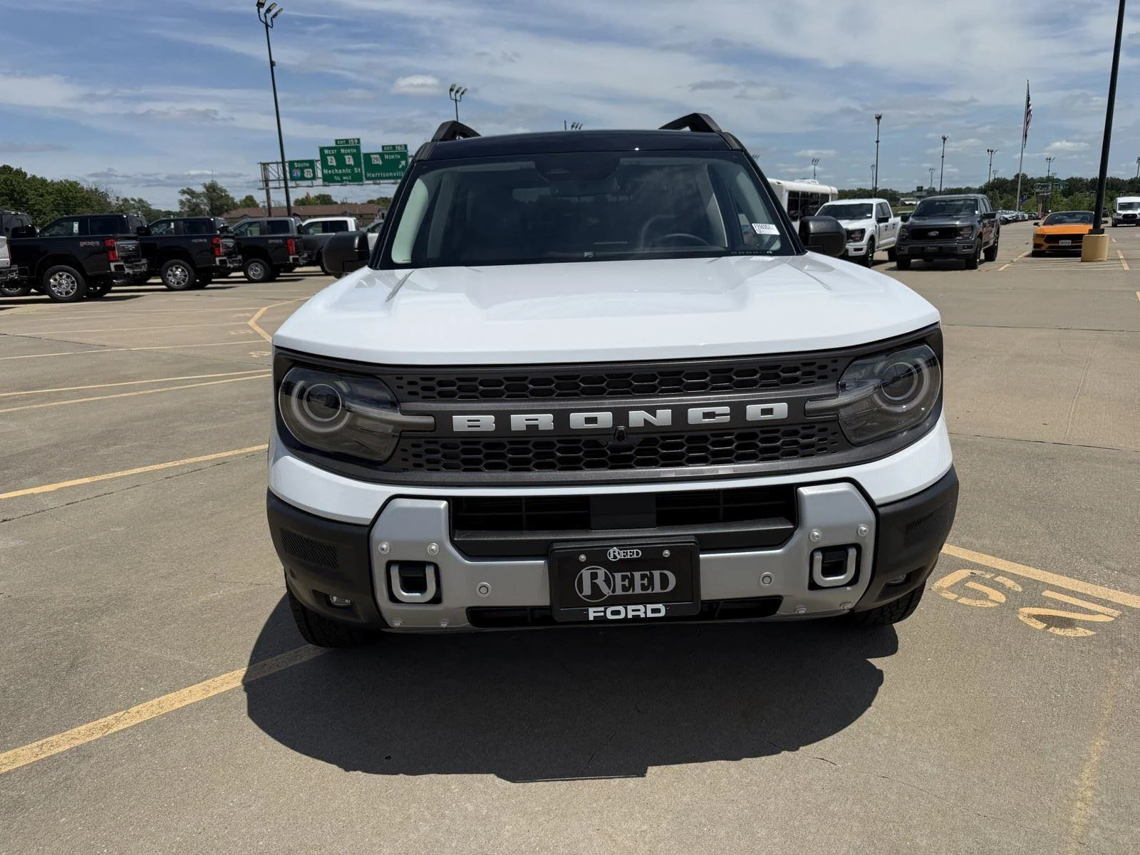 New 2026 Oxford White Ford Badlands® image 3