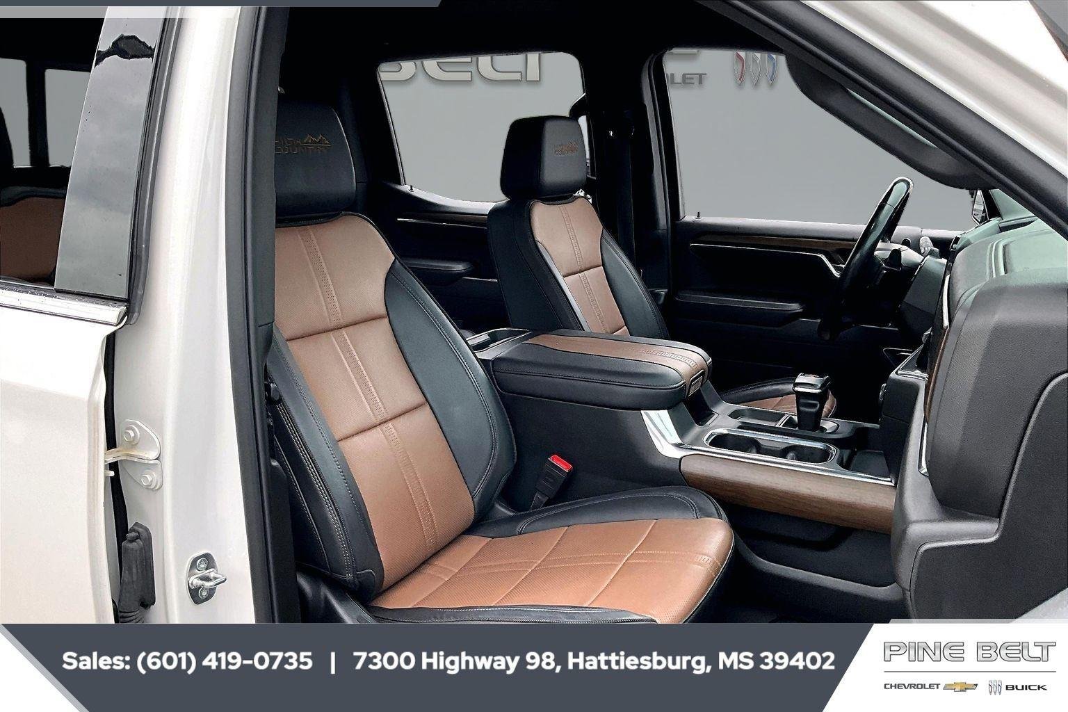 Used 2024 Iridescent Pearl Tricoat Chevrolet High Country image 7