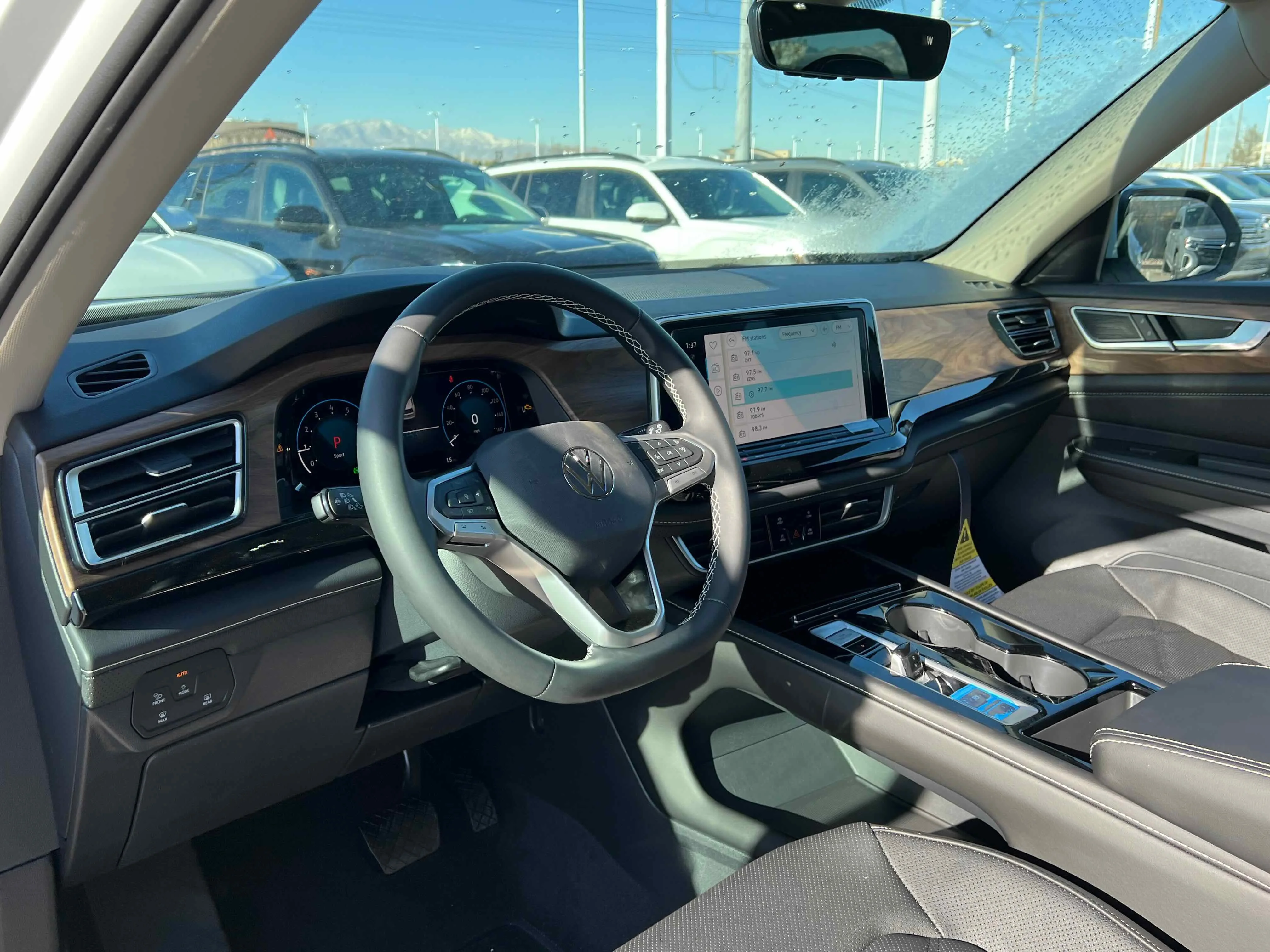 New 2026 Opal White Volkswagen 2.0T SE w/Technology image 3