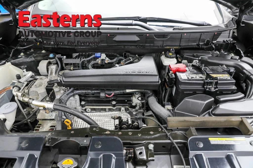 Used 2020 Black Nissan SL image 7