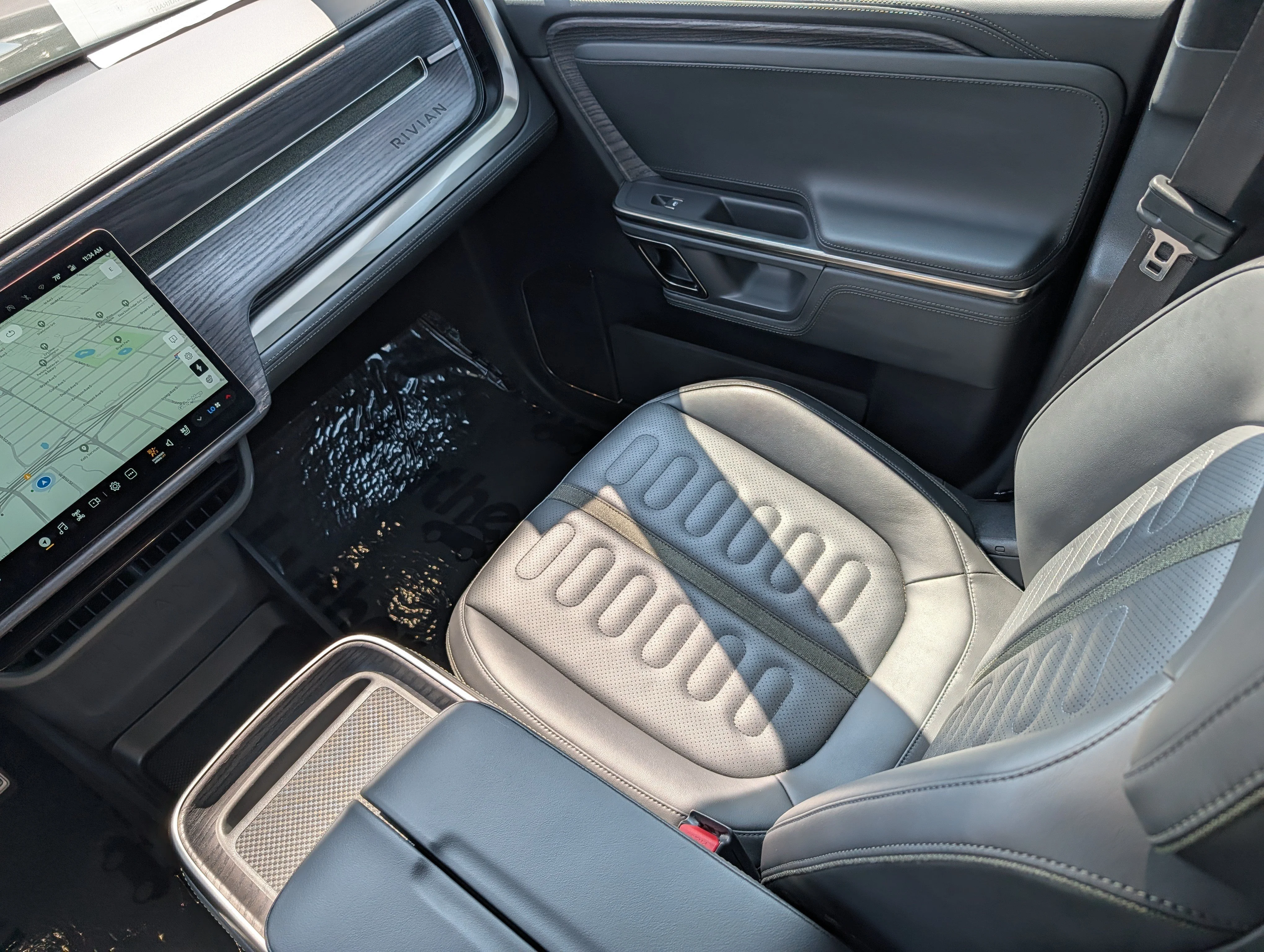 Used 2024 Forest Green Rivian Adventure image 11