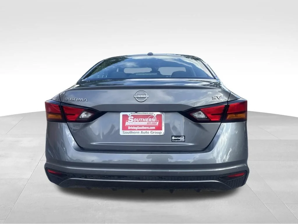 Used 2024 Gray Nissan 2.5 SV image 10