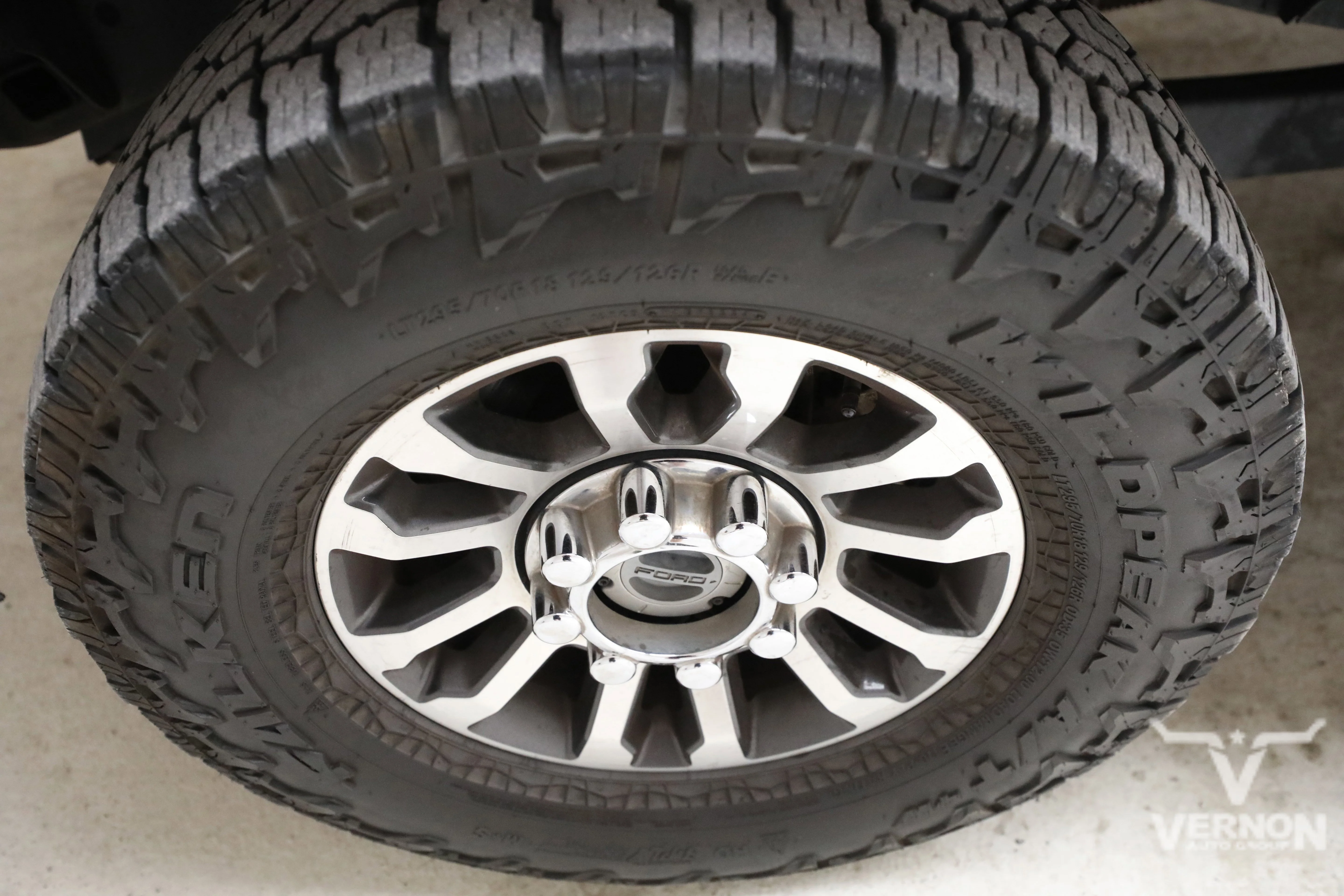 Pre-Owned 2022 Ford Super Duty F-250 Lariat Crew Cab 4x4 Fx4