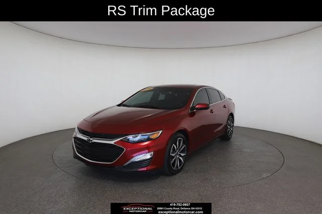Used 2021 Red Chevrolet RS image 2