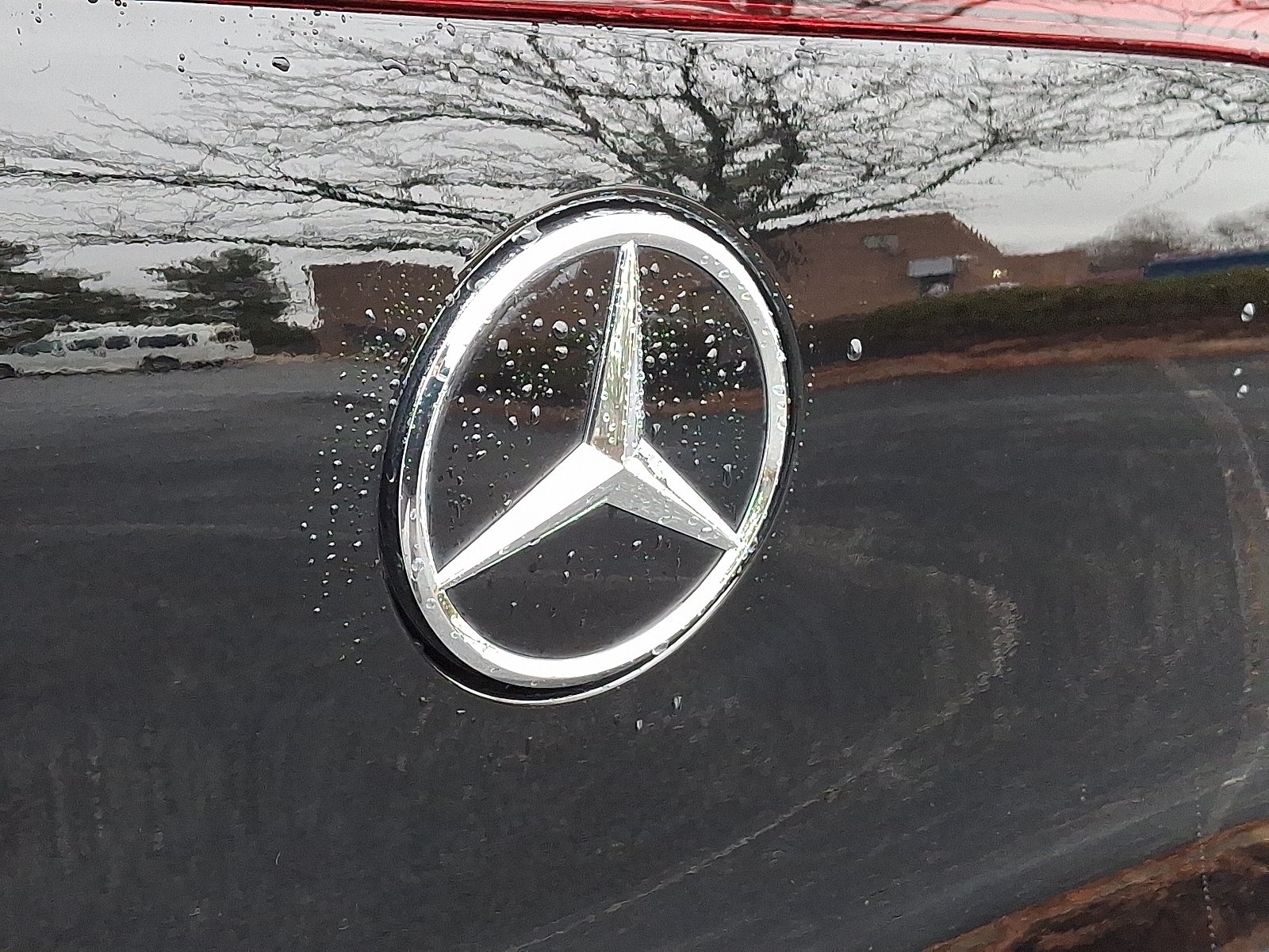 Certified Used 2024 Black - 040 Mercedes-Benz 4MATIC® image 31