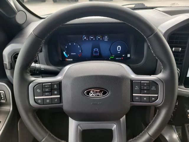 Used 2025 Black Ford XLT image 32