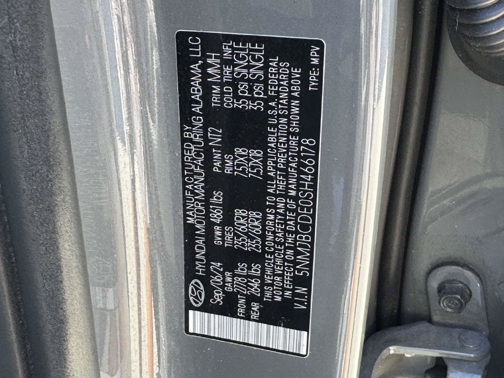 Used 2025 Gray Hyundai SEL image 28