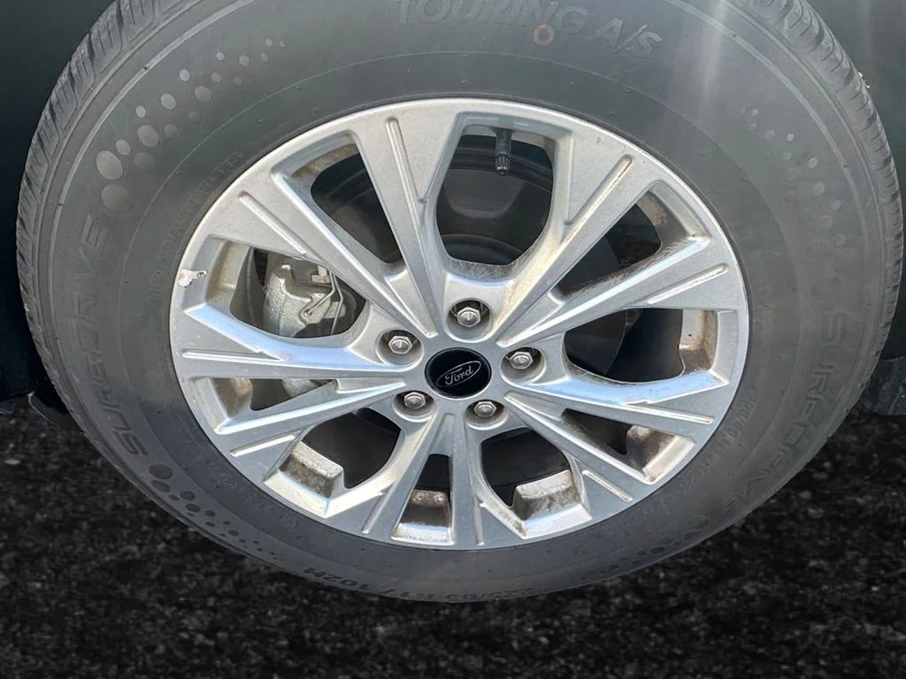 Used 2024 Silver Ford Active image 25