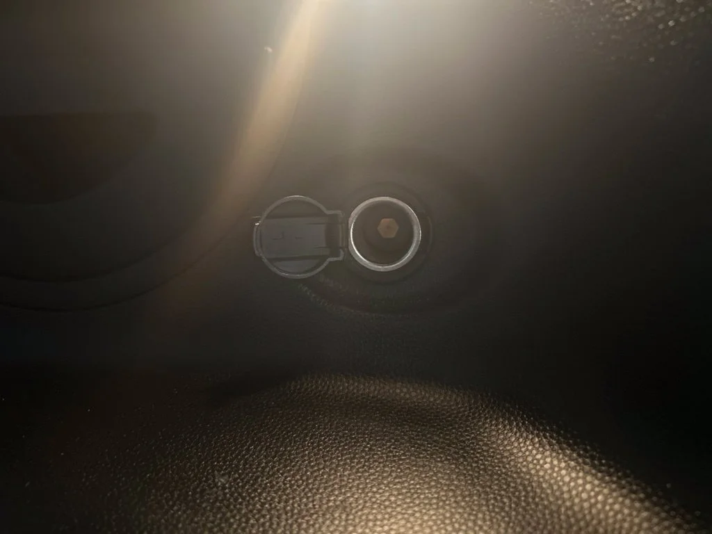 Used 2014 Green Kia Plus image 29