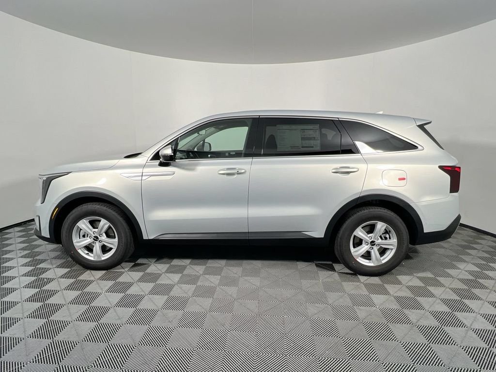2026 Kia Sorento LX - Photo 7