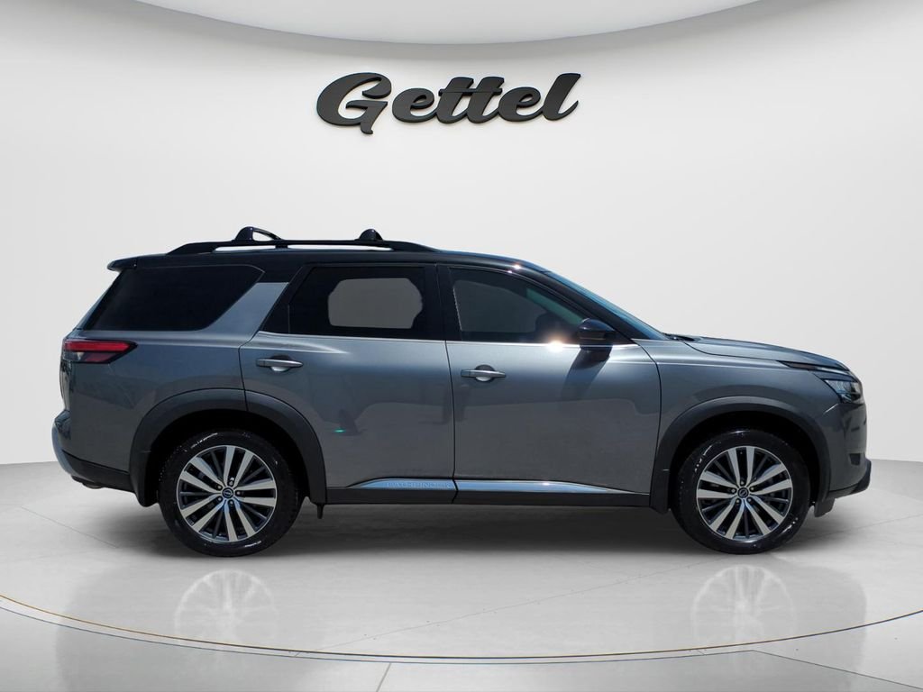 Certified Used 2022 Gray Nissan Platinum image 4