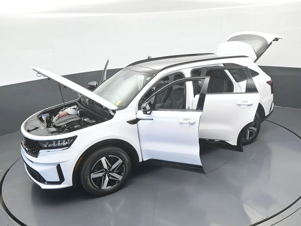 Used 2022 Glacial White Pearl Kia EX image 67