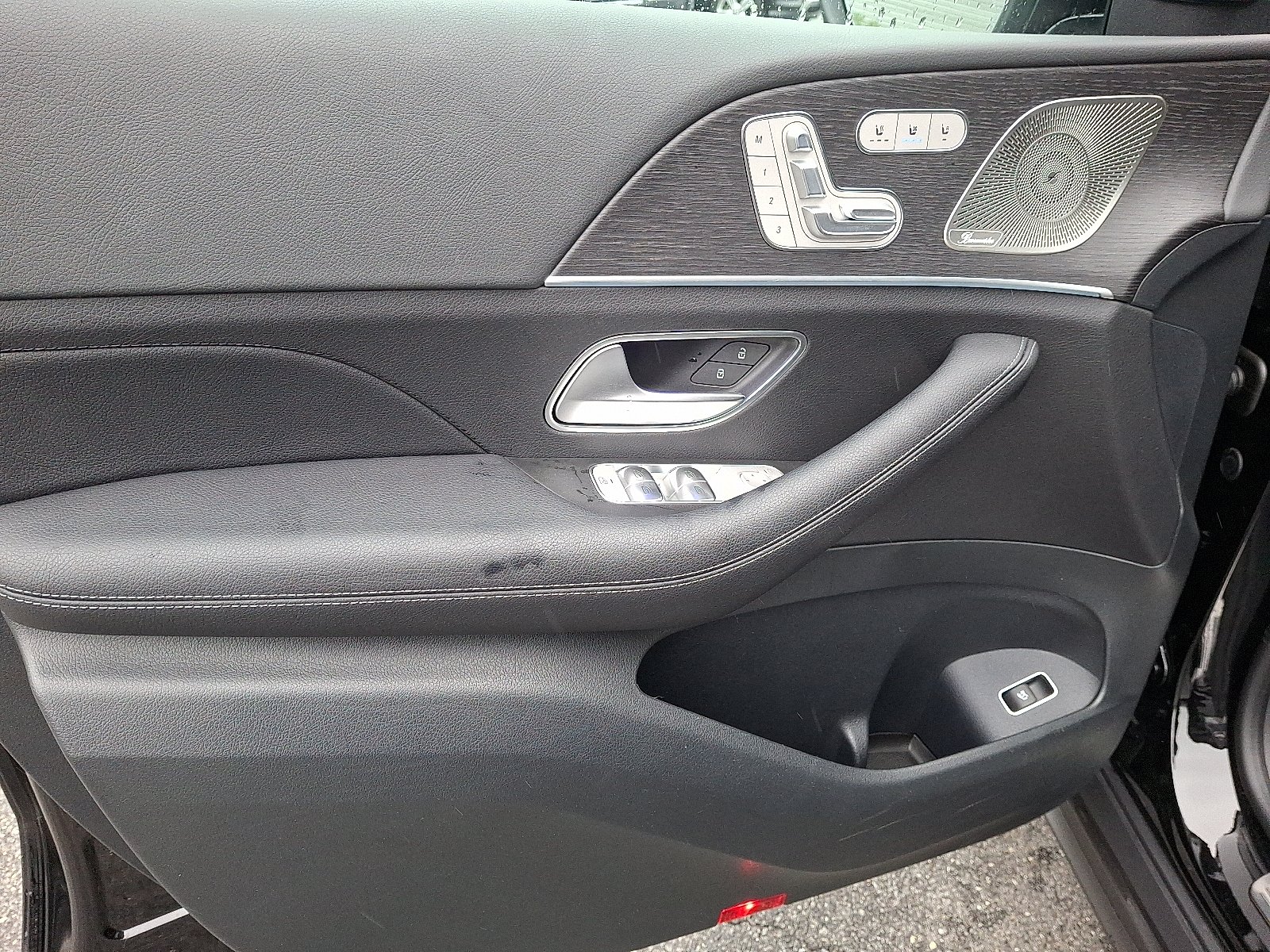 2025 Mercedes-Benz GLS Base - Photo 12