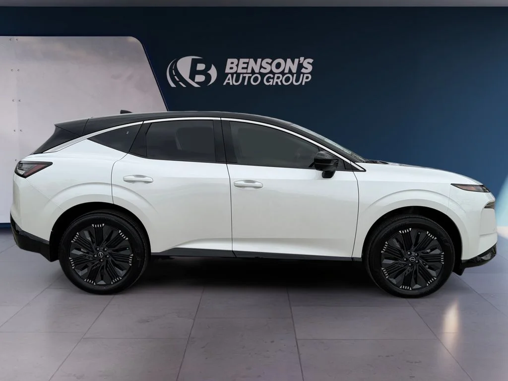 New 2026 White Nissan Platinum image 6
