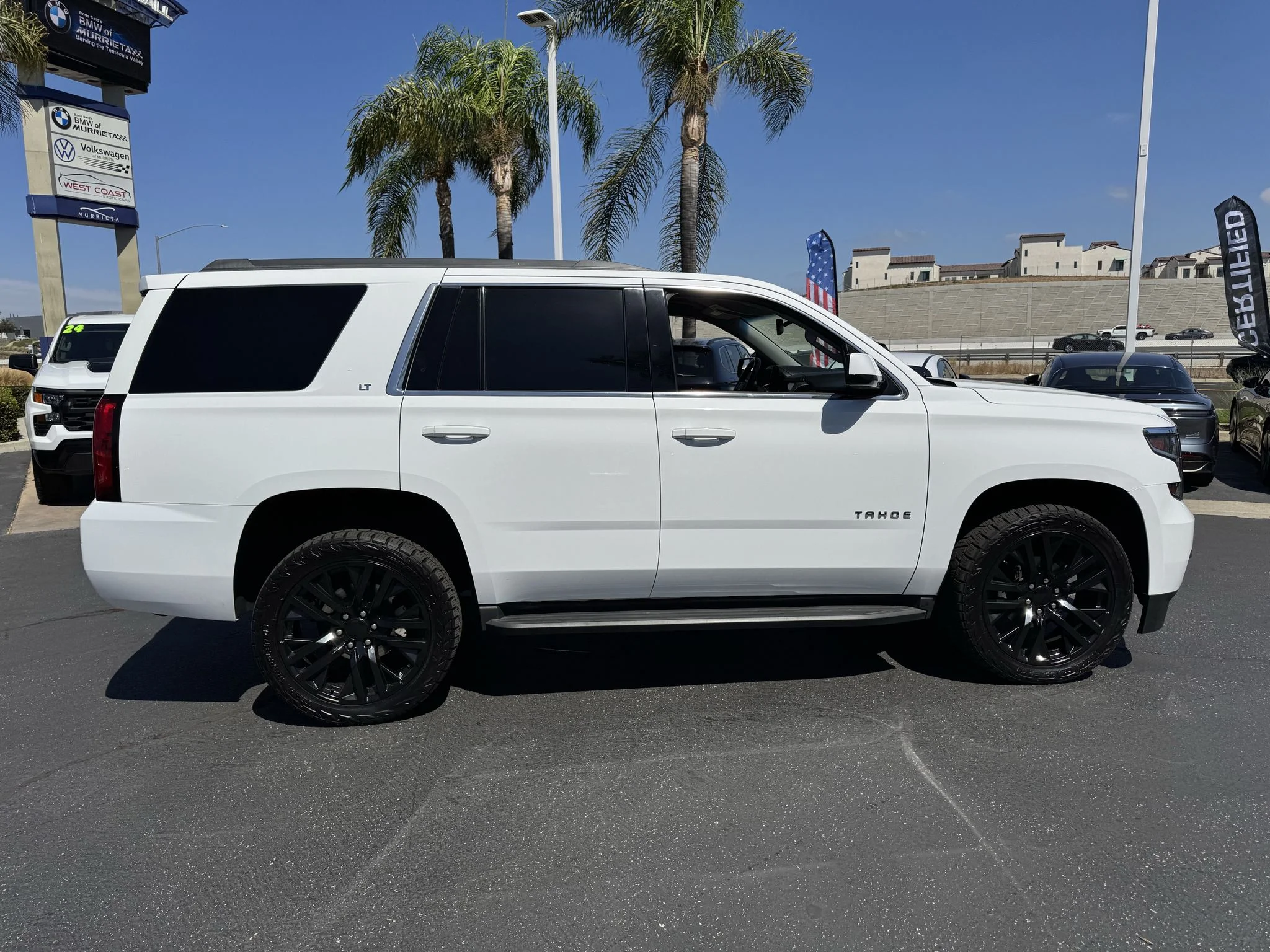 Used 2020 SUMMIT WHITE Chevrolet LT image 8